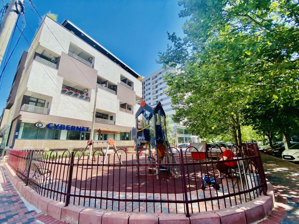 New City Studios With Balcony Bucareste Exterior foto